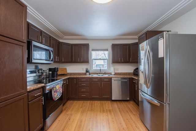 516 Chapin Drive, Harwood, ND 58042