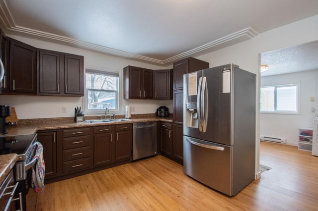 516 Chapin Drive, Harwood, ND 58042