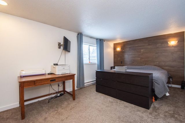 516 Chapin Drive, Harwood, ND 58042