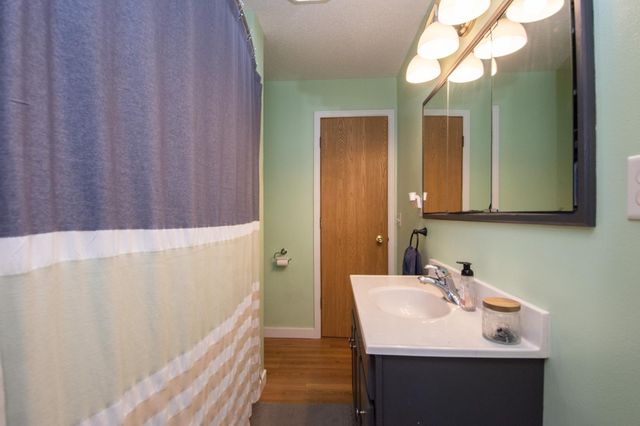 516 Chapin Drive, Harwood, ND 58042