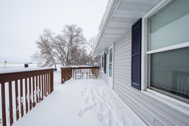 516 Chapin Drive, Harwood, ND 58042