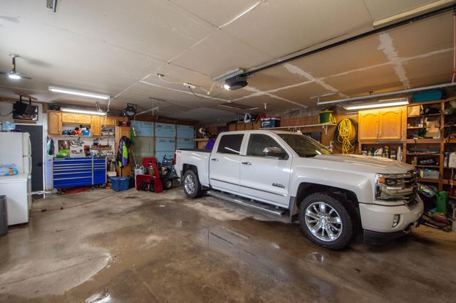 516 Chapin Drive, Harwood, ND 58042