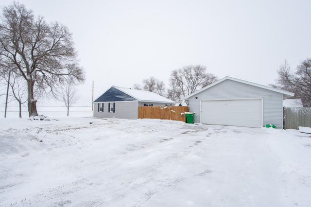516 Chapin Drive, Harwood, ND 58042
