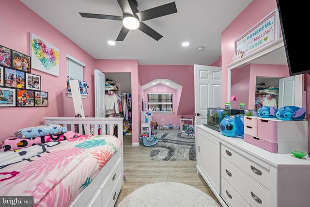 207 WOODLAWN AVE, Williamstown, NJ 08094