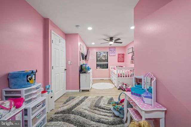 207 WOODLAWN AVE, Williamstown, NJ 08094