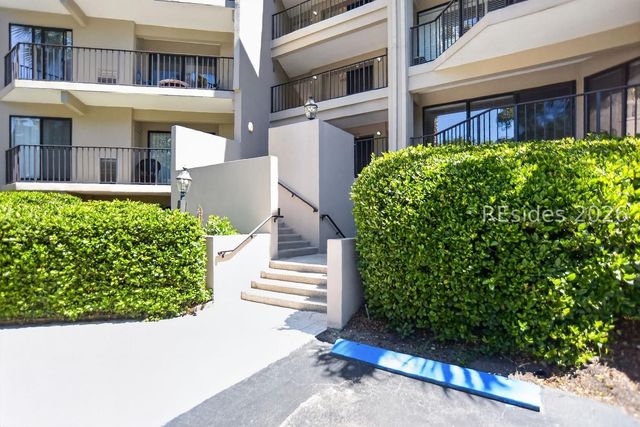10 S Forest Beach Dr Apt 120, Hilton Head Island, SC 29928