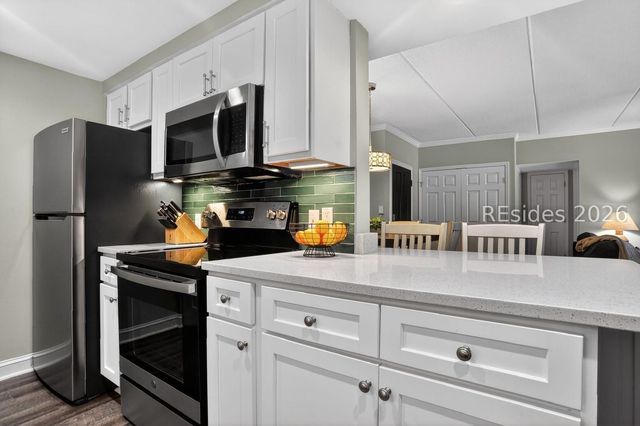 10 S Forest Beach Dr Apt 120, Hilton Head Island, SC 29928