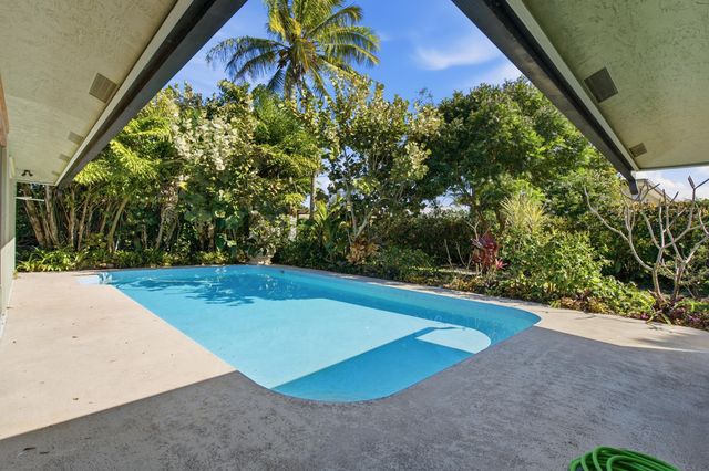 5186 SE Harrold Terrace, Stuart, FL 34997