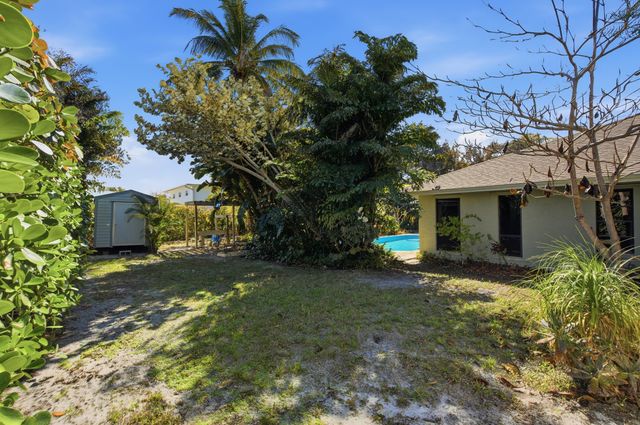 5186 SE Harrold Terrace, Stuart, FL 34997