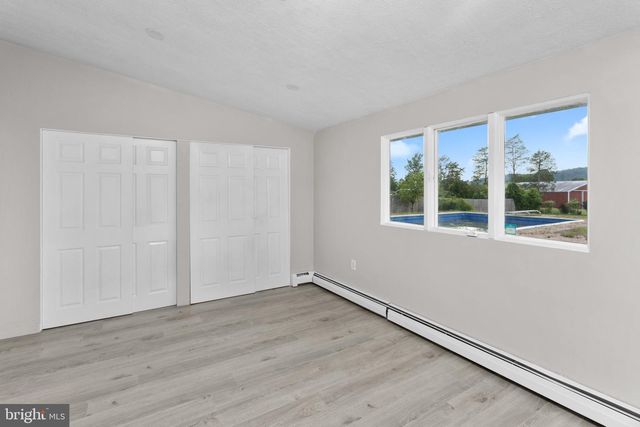98 CHURCH RD, Titusville, NJ 08560