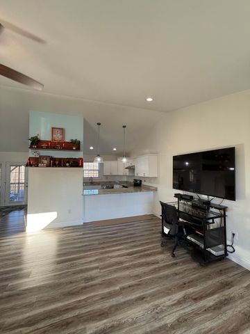 425 Caribou Drive, London, KY 40744