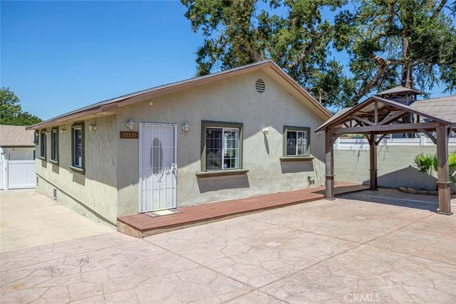 10531 Greenburn Avenue, Sunland, CA 91040