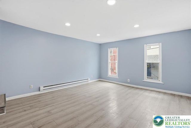 941 Pine Street, Allentown City, PA 18102