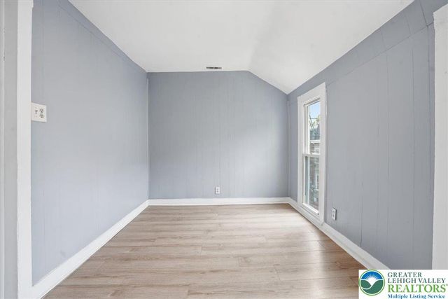 941 Pine Street, Allentown City, PA 18102