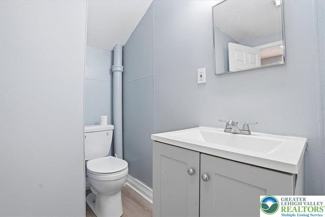 941 Pine Street, Allentown City, PA 18102