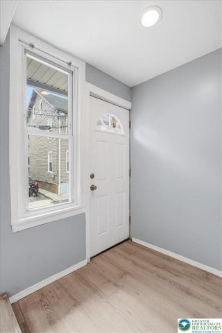 941 Pine Street, Allentown City, PA 18102