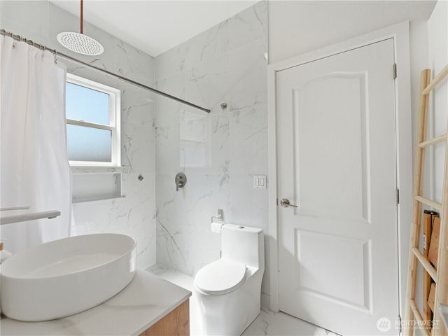 319 N Keller Avenue, East Wenatchee, WA 98802