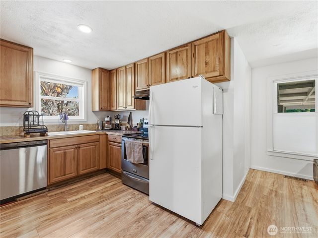 319 N Keller Avenue, East Wenatchee, WA 98802