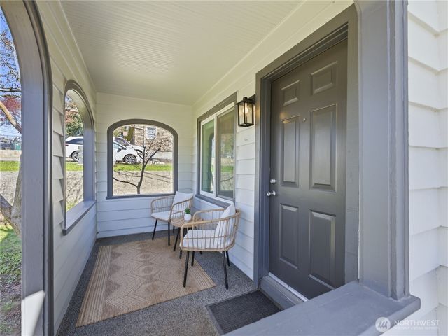 319 N Keller Avenue, East Wenatchee, WA 98802