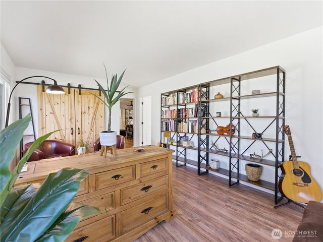 319 N Keller Avenue, East Wenatchee, WA 98802