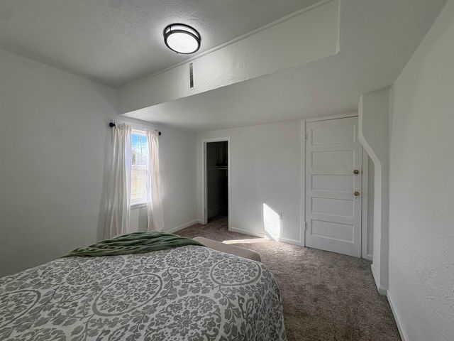 1902 W SHANNON Ave, Spokane, WA 99205