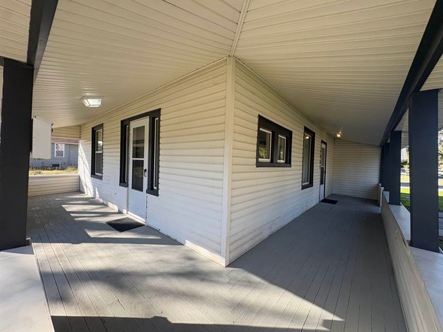 1902 W SHANNON Ave, Spokane, WA 99205