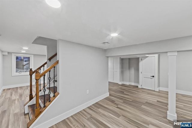 260 Washington Avenue, Elmwood Park, NJ 07407