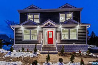 260 Washington Avenue, Elmwood Park, NJ 07407