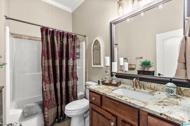 1445 STONEYKIRK ROAD, Pelham, AL 35124