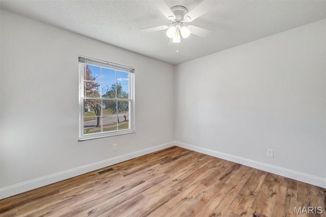 782 Sur Vista Drive, Arnold, MO 63010