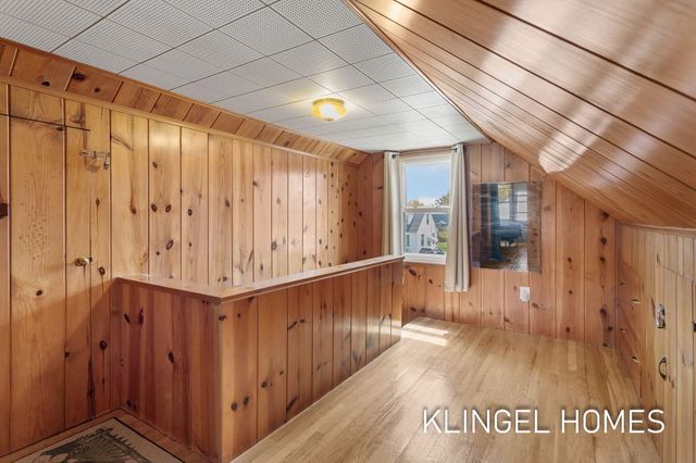 2756 Liberty Road, Norton Shores, MI 49441