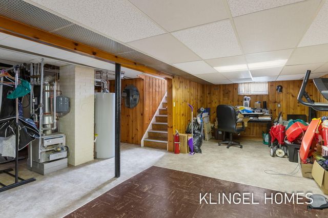 2756 Liberty Road, Norton Shores, MI 49441