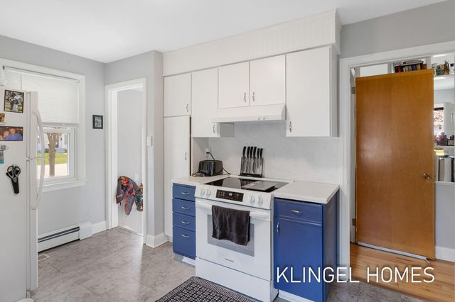 2756 Liberty Road, Norton Shores, MI 49441