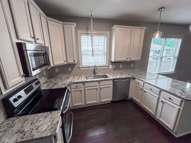 806 Jefferson Avenue, Indianapolis, IN 46201