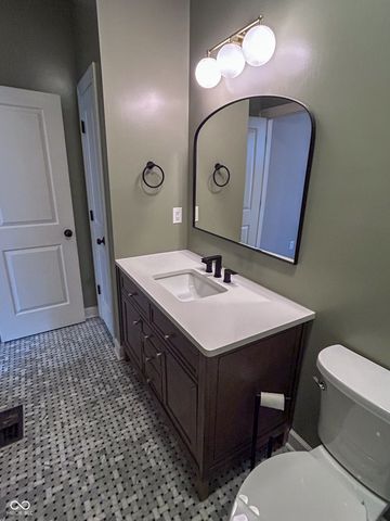 806 Jefferson Avenue, Indianapolis, IN 46201