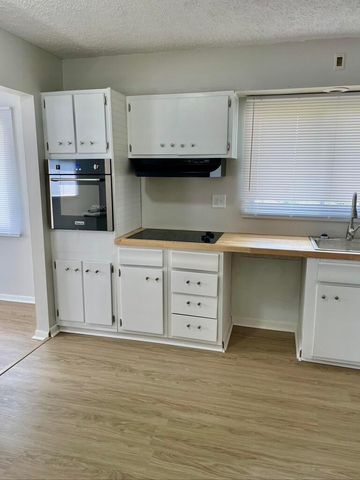 3428 Liv Moor Drive, Columbus, OH 43227