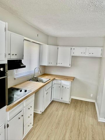 3428 Liv Moor Drive, Columbus, OH 43227