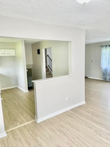 3428 Liv Moor Drive, Columbus, OH 43227