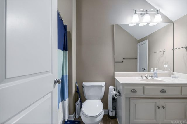 120 Majestic Circle, Maumelle, AR 72113