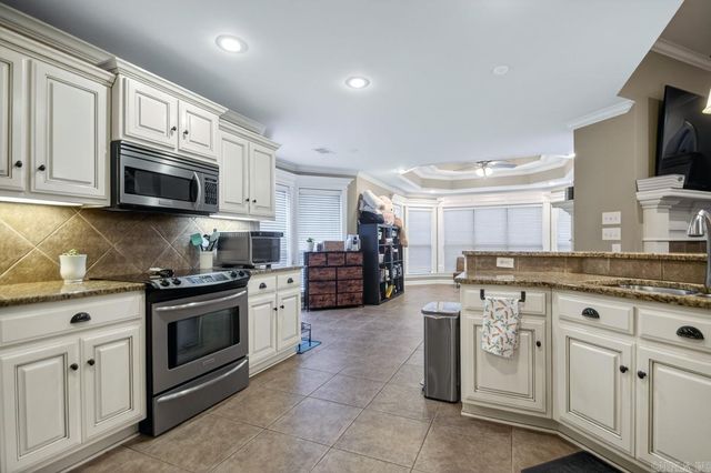 120 Majestic Circle, Maumelle, AR 72113