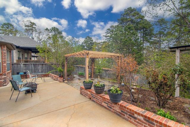 120 Majestic Circle, Maumelle, AR 72113