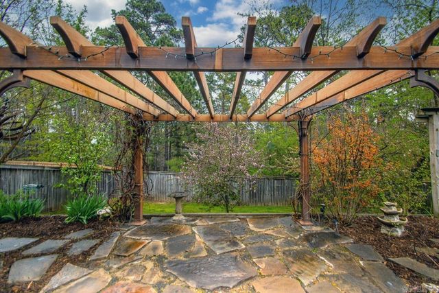 120 Majestic Circle, Maumelle, AR 72113