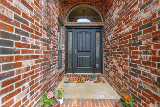 120 Majestic Circle, Maumelle, AR 72113