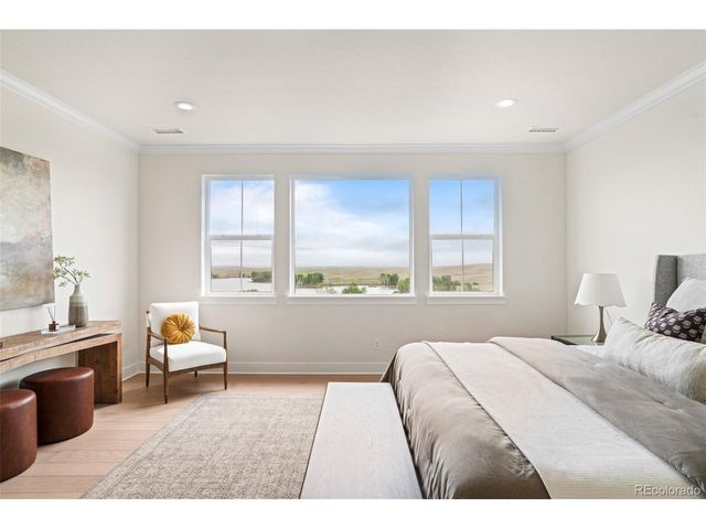 6638 S White Crow Court, Aurora, CO 80016