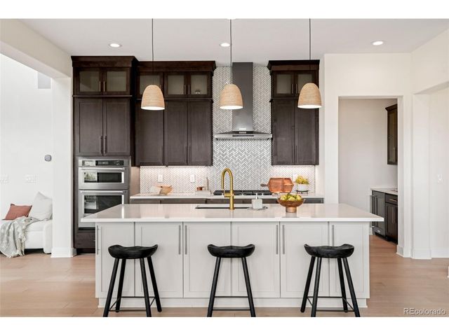 6638 S White Crow Court, Aurora, CO 80016