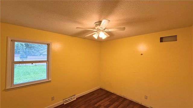 433 E Elm Street, Drexel, MO 64742