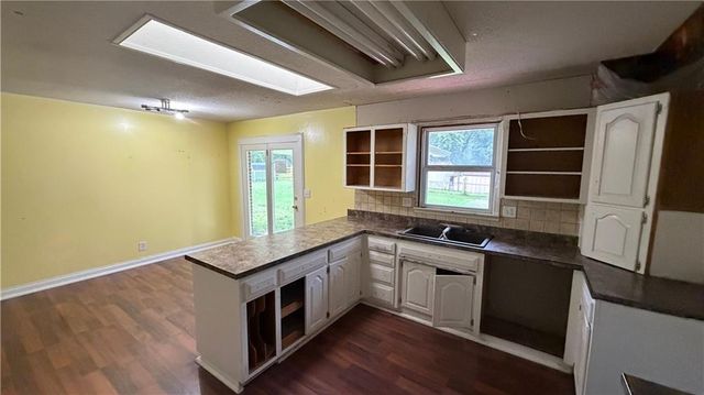 433 E Elm Street, Drexel, MO 64742