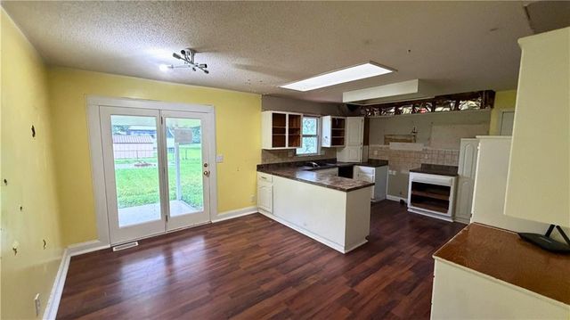 433 E Elm Street, Drexel, MO 64742