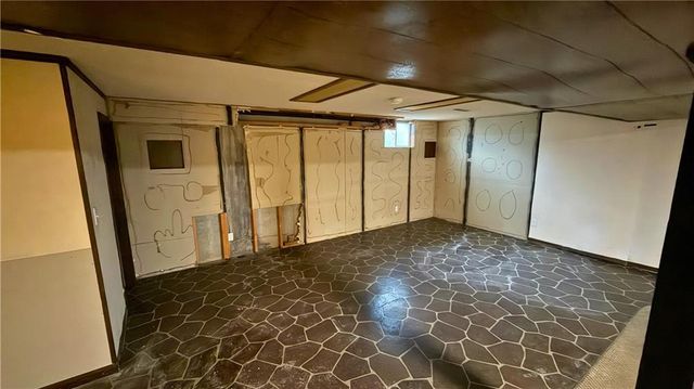 433 E Elm Street, Drexel, MO 64742
