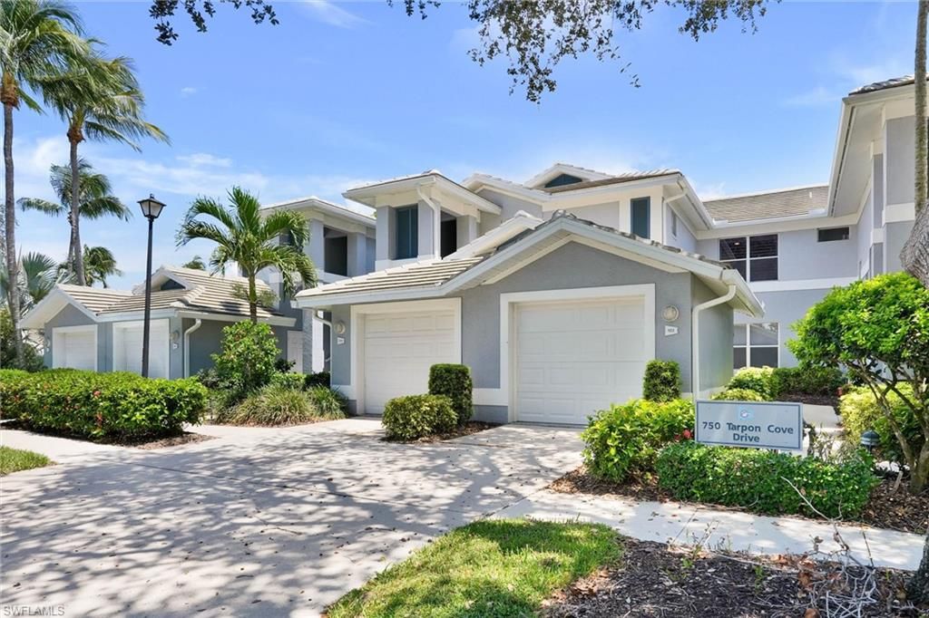 750 Tarpon Cove DR 202, NAPLES, FL 34110 — photo 2